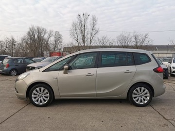 Opel Zafira C Tourer 1.6 SIDI Turbo 170KM 2013 OPEL ZAFIRA TOURER C 1.6 170KM, Automat, Podgrzewane fotele i kierownica, zdjęcie 3