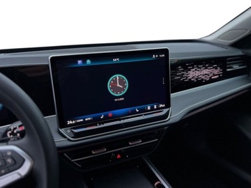 Volkswagen Passat B9 2024 Volkswagen Passat VW Passat 2.0 TDI 193KM DSG 4x4 Elegance IQ.Drive LED, zdjęcie 12