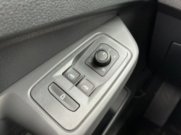 Volkswagen Caddy V Caddy 2.0 TDI 102KM 2025 Volkswagen Caddy MAXI/7 osób, 2.0 TDI 102KM, zdjęcie 32