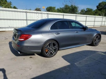 Mercedes Klasa E W213 2018 Mercedes-Benz Klasa E 63 Amg-S 2018 4.0 Benzyna 603KM, zdjęcie 3