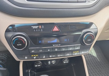 Hyundai Tucson III SUV 1.7 CRDi 141KM 2016 Hyundai Tucson HYUNDAI TUCSON 2016r 1.7 CRDI 141 KM Automat FULAS 1.7 141KM, zdjęcie 11