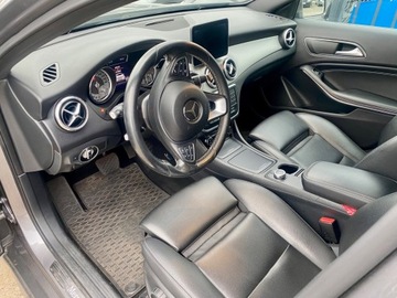 Mercedes GLA I Off-roader 1.5 180 CDI 109KM 2016 Mercedes-Benz GLA 1.5 Diesel 110KM, zdjęcie 8