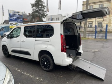 Opel Combo E Kombivan 1.5 Diesel 131KM 2020 Opel Combo Life Niepełnosprawnych inwalida PFRON, zdjęcie 23