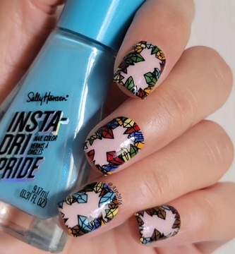 Sally Hansen Insta Dri Lakier Pinky Please 743