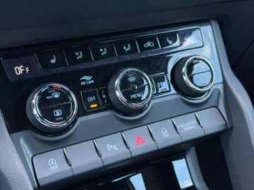 Skoda Karoq Crossover Facelifting 1.5 TSI ACT 150KM 2022 Skoda Karoq Sportline, Canton, Tryby Jazdy, Ambiente, ACC, APP 1.5 Benzyna, zdjęcie 22
