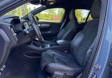 Volvo XC40 Crossover 2.0 D3 150KM 2020 Volvo XC 40 2,0 D3 R-Design FullLed El.Klapa Grz.Fotele Skora Serwis Gwara, zdjęcie 5