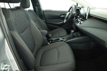 Toyota Corolla XII Sedan 1.5 VVT-i 125KM 2022 Toyota Corolla 1.5 VVT-i, Salon Polska, zdjęcie 6