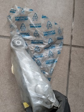 ПОДУШКА КОРОБКИ ДВИГАТЕЛЯ ЗАДНЯЯ DAEWOO NUBIRA 96253897