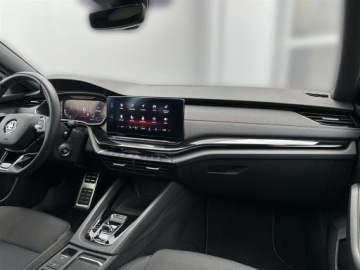 Skoda Octavia IV Liftback 1.5 TSI EVO 150KM 2023 Skoda Octavia 1.5TSI 150KM Sportline DSG |LED Matr, zdjęcie 13