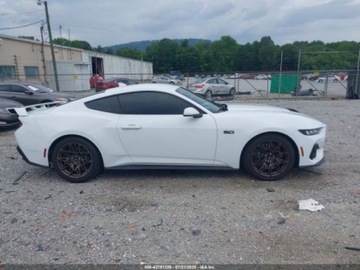 Ford Mustang VI 2024 Ford Mustang GT Premium Fastback 2024 5.0l 5.0 Benzyna 486KM, zdjęcie 6