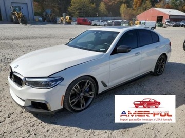 BMW Seria 5 G30-G31 2018 BMW Seria 5 BMW M550i xDrive Sedan, od ubezpieczalni 4.4 Benzyna 456KM