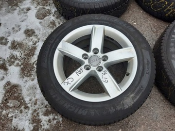 AUDI A3 A4 8K0071496 7J ET45 16" RÁFKY