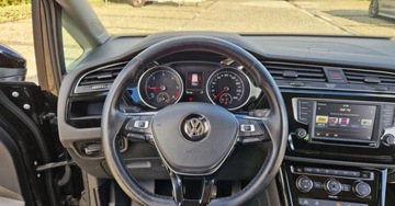 Volkswagen Touran III 2.0 TDI 150KM 2016 Volkswagen Touran z SALONU, przebieg wpisuje n..., zdjęcie 18