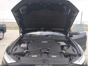 Audi Q8 2023 Audi Q8 2023 AUDI Q8 PREMIUM 55 TFSI QUATTRO TIPTRONIC 3.0 Benzyna 335KM, zdjęcie 1