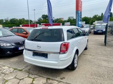 Opel Astra J Sports Tourer 1.7 CDTI ECOTEC 110KM 2010 Opel Astra 2X kola 1.7 Diesel 110KM, zdjęcie 8