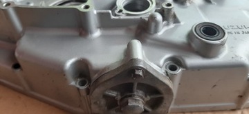 Картеры Suzuki GN 125, половинки двигателя