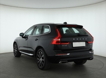Volvo XC60 II Crossover D4 190KM 2017 Volvo XC60 D4 AWD, Salon Polska, Serwis ASO, zdjęcie 3