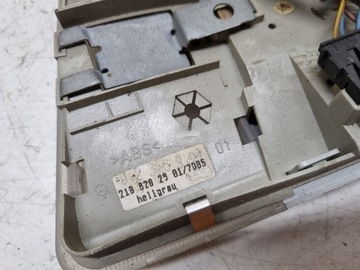 LAMPA OSVĚTLENÍ KABINY MERCEDES E W210 2108202901