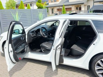 Renault Talisman Kombi 1.6 Energy dCi 130KM 2017 Renault Talisman Intens___1.6dCi 130KM Pure LED Vision Skora BOSE Panorama, zdjęcie 18