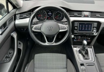 Volkswagen Passat B8 Limousine Facelifting 1.5 TSI EVO 150KM 2021 Volkswagen Passat Pakiet Travel Assist, ACC, ergoComfort, Bezwypadkowy, Sa, zdjęcie 5