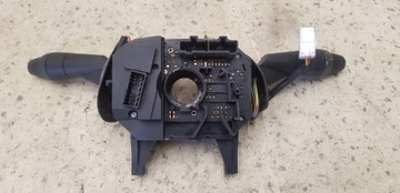 PŘEPÍNAČ KOMBINOVANÝ LANCIA THESIS