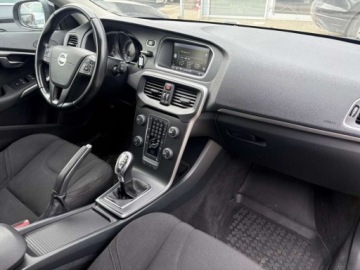 Volvo V40 II Hatchback 1.6 T3 150KM 2013 Volvo V40 1.6 benzyna150KM KineticGrzane foteleGrzana szybaSerwis ASOSalon, zdjęcie 22