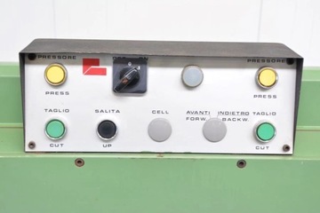 ГИЛЬОТИНА ДЛЯ ШПОНА CASATI - 2,7 м