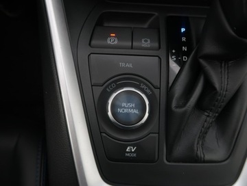 Toyota RAV4 V SUV 2.5 Hybrid Dynamic Force 218KM 2021 Toyota RAV 4 2.5 Hybrid, Salon Polska, zdjęcie 18