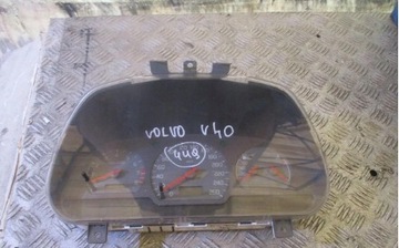 VOLVO V40 LICZNIK 30883048B