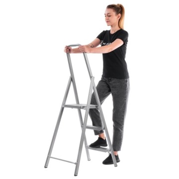 ЛЕСТНИЦА СТАЛЬНАЯ 3-СТУПЕНЧАТАЯ, УНИВЕРСАЛЬНАЯ, ОДНОСТОРОННЯЯ, СКЛАДНАЯ, ДОМАШНЯЯ
