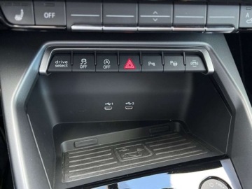 Audi A3 8Y S3 Limousine Facelifting 2.0 TFSI 333KM 2025 Audi S3 Matrix Sonos Pakiet czern 2.0 Benzyna 333KM, zdjęcie 7