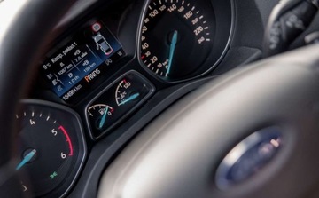 Ford Kuga II SUV Facelifting 2.0 TDCi 120KM 120KM 2019 Ford Kuga Ford Kuga 2.0 TDCi FWD ST-Line 2.0 Diesel 120KM, zdjęcie 22