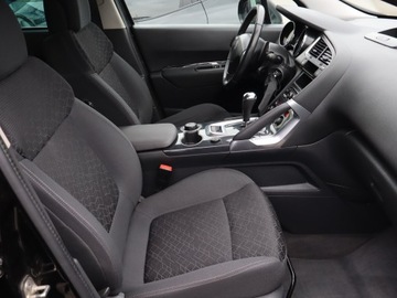 Peugeot 3008 I Crossover 1.6 e-HDi FAP 115KM 2014 Peugeot 3008 1.6 HDi, Automat, Navi, Klima, zdjęcie 8