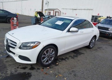 Mercedes Klasa C W205 2018 Mercedes-Benz Klasa C MERCEDES-BENZ C 300 4MATIC 2.0 Benzyna 244KM, zdjęcie 6