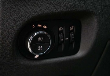 Opel Corsa D Hatchback 1.4 Twinport ECOTEC 100KM 2011 Opel Corsa Opel Corsa 1.4 16V Edition 1.4 Benzyna 100KM, zdjęcie 34