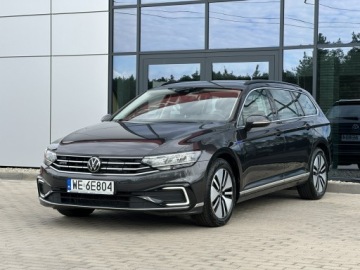 Volkswagen Passat B8 GTE Variant Facelifting 1.4 TSI Plug-In-Hybrid 218KM 2022 Volkswagen Passat Variant Salon PL, Navi, Serwis, zdjęcie 2