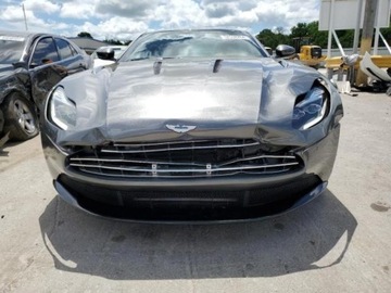 Aston Martin DB11 2017 Aston Martin DB11 2017, 5.2L, od ubezpieczalni, zdjęcie 3