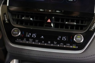 Toyota Corolla Cross 2.0 Hybrid Dynamic Force 197KM 2023 Toyota Corolla Cross Cross 2.0 Hybrid Executive 2.0 Hybryda 197KM, zdjęcie 36