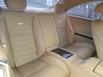 Mercedes CL W216 2010 Mercedes-Benz CL 63 AMG 2010 6.2l 6.2 Benzyna 518KM, zdjęcie 10