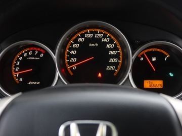 Honda Jazz II 1.4 83KM 2005 Honda Jazz 1.4 i-DSI, HAK, Klima, Klimatronic,ALU, zdjęcie 10