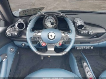 Ferrari 2022 Ferrari F8 Spider 2022 3.9l 3.9 Benzyna 711KM, zdjęcie 11