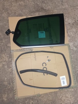 FORD GALAXY MK3 2011 SKLO (OKNO) KAROSERIE PRAVÁ ZADNÍ