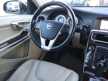 Volvo V60 I Kombi 2.0 T5 240KM 2011 Volvo V60 T5 2.0, Salon Polska, Automat, Skóra, zdjęcie 6