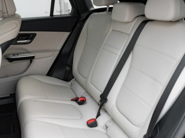 Mercedes GLC C254/X254 SUV Plug-In 2.0 300de 335KM 2024 Mercedes GLC 300 DX25629#300 DE 4-MATIC Avantgarde, zdjęcie 21