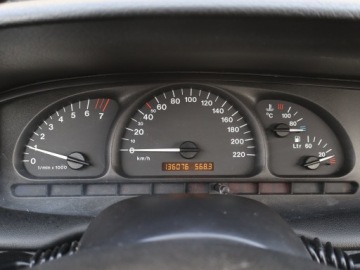 Opel Vectra B Hatchback 1.6 16V ECOTEC 101KM 2001 Opel Vectra 1.6, Klima, Klimatronic,ALU, zdjęcie 10