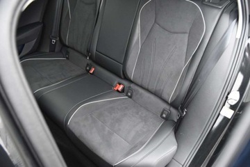 Volkswagen Passat B8 Variant Facelifting 2.0 TDI SCR 150KM 2024 Volkswagen Passat Variant 2.0TDI 150KM Elegance IQ.Drive HAK Masaz ACC Kam, zdjęcie 31