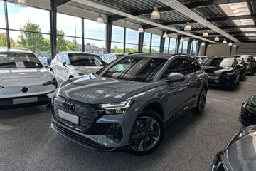 Audi Q4 e-tron 40 204KM 2025 Audi Q4 e-tron Od reki S Line Matrix Comfort Technology Leasing Wyna, zdjęcie 1
