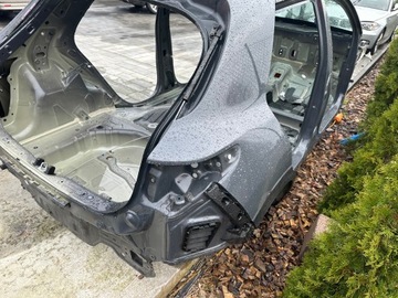 Kia Stonic 1.0 Hybrid Ass с крышей, цвет кузова BPR
