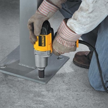 Сетевой ударный гайковерт 3/4 250Нм 710Вт, DeWALT DW294