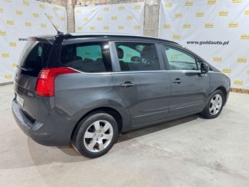 Peugeot 5008 I Minivan 1.6 HDi FAP 115KM 2013 Peugeot 5008 Style 1.6hdi 115KM 7-osob Sprawdz 1.6 Diesel 115KM, zdjęcie 17